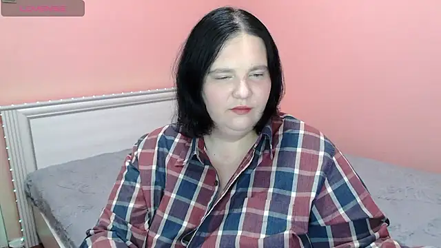  alexandra ray  online show from 10-07-25, 02:03