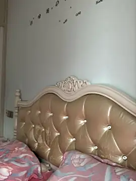 Mile-m online show from 03-20-26, 08:41