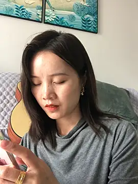 Mile-m online show from 04-23-26, 09:08