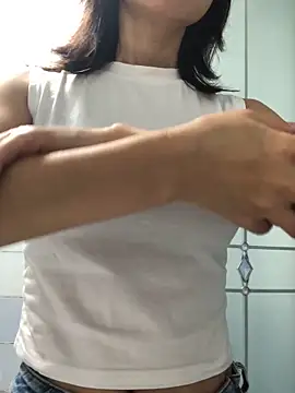 Mile-m online show from 04-27-26, 01:47