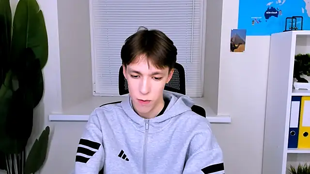 MarkBranston online show from 10-23-25, 04:17