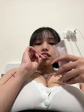 eee79bbb online show from 04-29-26, 05:41