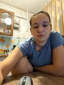 Snapshot of Lorie_Jillian chatting on 10-15-25, 12:11 Lorie Jillian online show from 10-15-25, 12:11