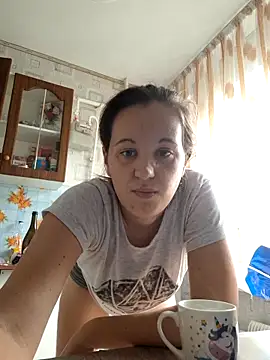 Snapshot of Lorie_Jillian chatting on 10-19-25, 09:43 Lorie Jillian online show from 10-19-25, 09:43