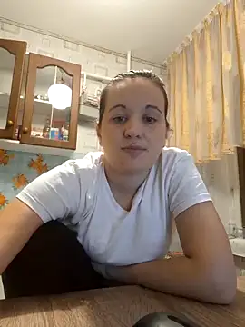 Snapshot of Lorie_Jillian chatting on 10-25-25, 08:14 Lorie Jillian online show from 10-25-25, 08:14