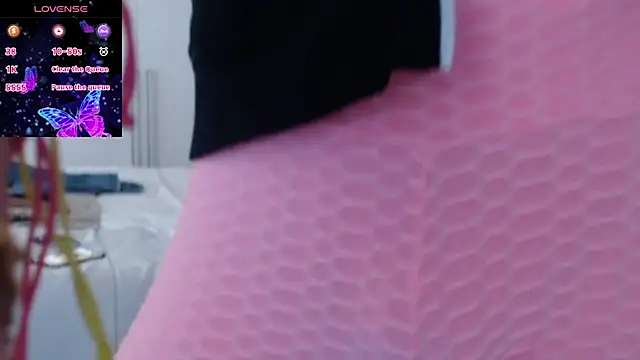 Spicypamy online show from 10-24-25, 01:18