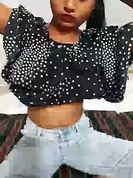 Saniya Doll online show from 10-23-25, 07:40