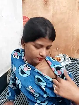 Snapshot of Saniya_Doll chatting on 12-23-25, 07:17 Saniya Doll online show from 12-23-25, 07:17