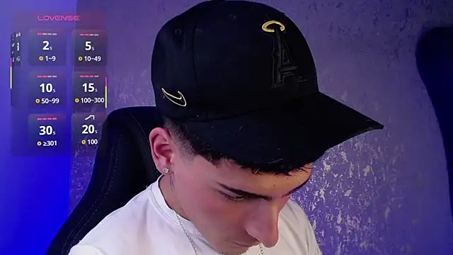 MateoMitchell online show from 11-20-25, 05:18