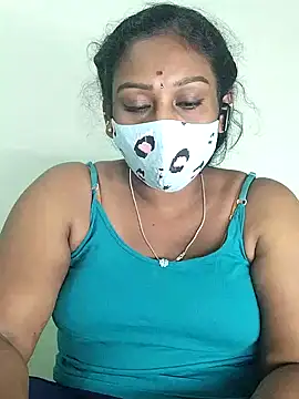 Snapshot of tamil_Monisha chatting on 10-12-25, 09:14 tamil Monisha online show from 10-12-25, 09:14