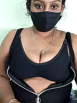 Snapshot of tamil_Monisha chatting on 11-01-25, 10:56 tamil Monisha online show from 11-01-25, 10:56