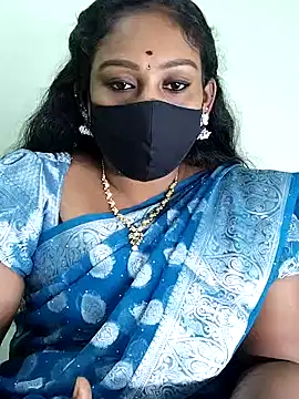 Snapshot of tamil_Monisha chatting on 11-02-25, 05:26 tamil Monisha online show from 11-02-25, 05:26