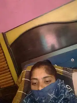 CWEETY-12 online show from 10-11-25, 07:18