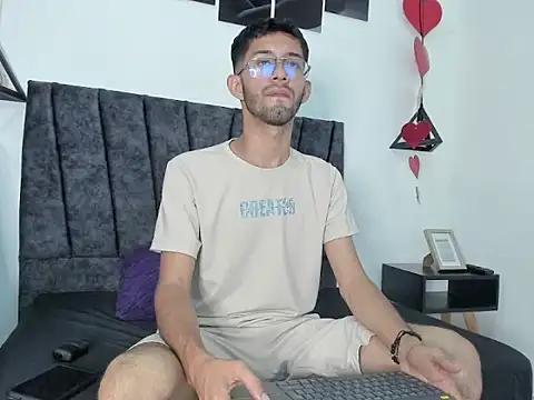 ianthompsoncut online show from 10-04-25, 11:58