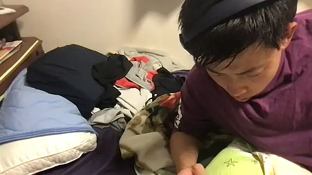 Snapshot of aooya chatting on 10-16-25, 12:39 aooya online show from 10-16-25, 12:39