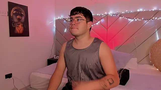 thiago occonor online show from 11-18-25, 01:55