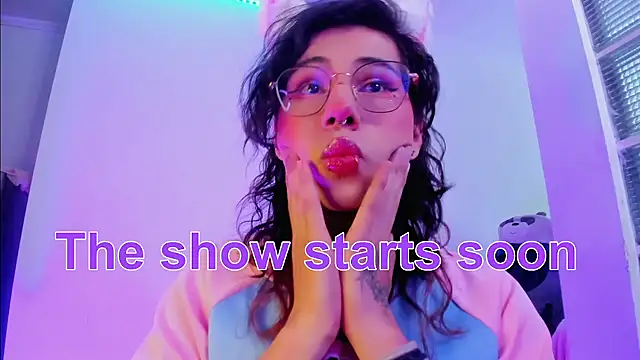 Snapshot of Sweet-SharoKitty chatting on 12-02-25, 06:36 Sweet-SharoKitty online show from 12-02-25, 06:36