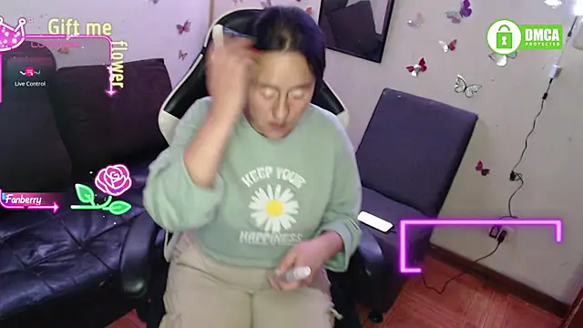 MelRaiise online show from 10-24-25, 11:01