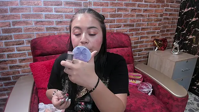 ADAIRA CALLIE online show from 10-21-25, 11:11