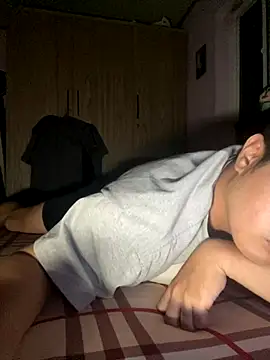 Zynzel online show from 10-24-25, 05:09