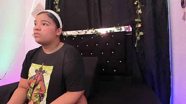 DayanRoux online show from 10-28-25, 11:03