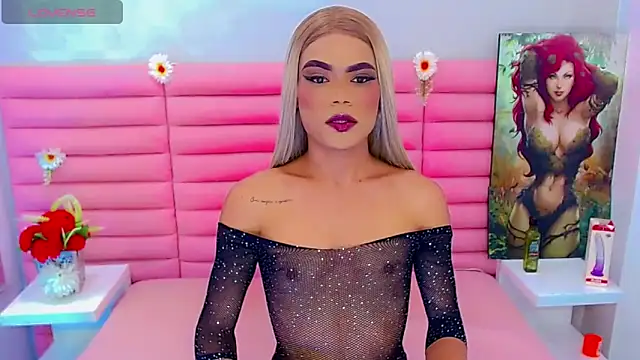 miss dania75 online show from 10-22-25, 03:29