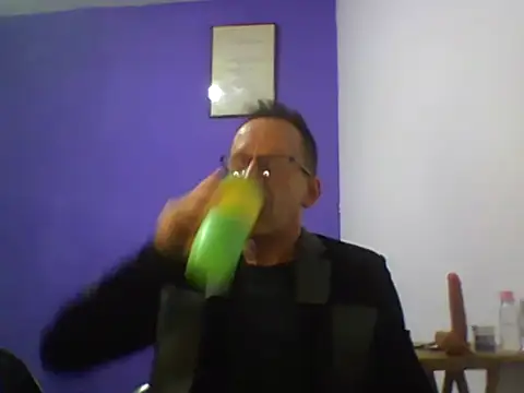  axelking  online show from 01-06-26, 03:21