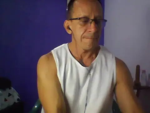  axelking  online show from 01-10-26, 03:19