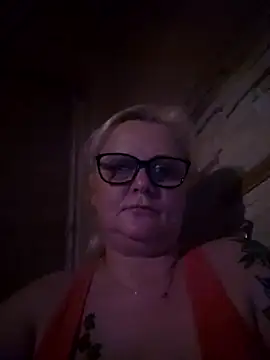 NieMaJazdyBezGwiazdy7883 online show from 10-07-25, 02:09