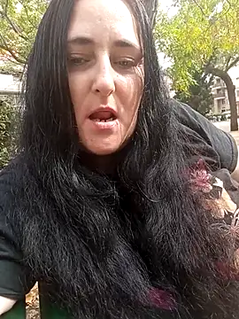 Snapshot of Bella_862 chatting on 10-20-25, 12:05 Bella 862 online show from 10-20-25, 12:05