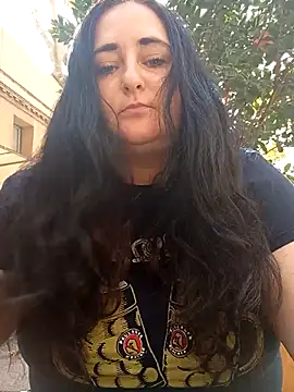 Snapshot of Bella_862 chatting on 11-02-25, 01:13 Bella 862 online show from 11-02-25, 01:13