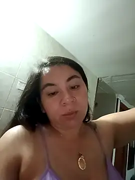 Snapshot of Hatria_Nuu chatting on 10-14-25, 01:28 Hatria Nuu online show from 10-14-25, 01:28