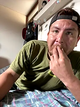 Snapshot of atreusfilho chatting on 12-16-25, 02:55 atreusfilho online show from 12-16-25, 02:55