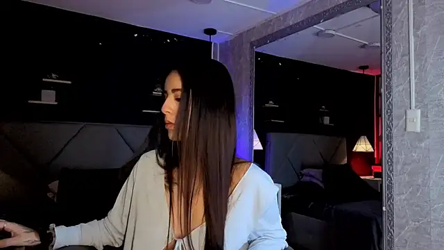 Snapshot of giapearl25 chatting on 10-10-25, 12:04 giapearl25 online show from 10-10-25, 12:04