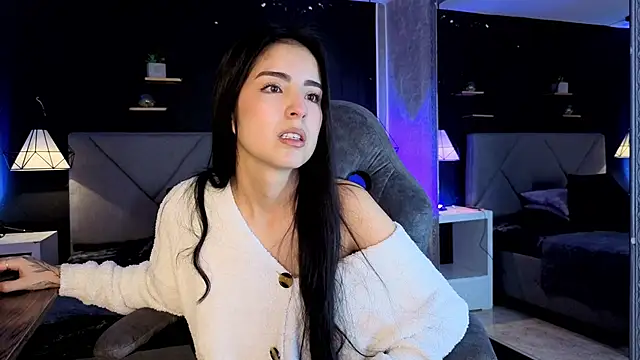 Snapshot of giapearl25 chatting on 11-30-25, 07:51 giapearl25 online show from 11-30-25, 07:51