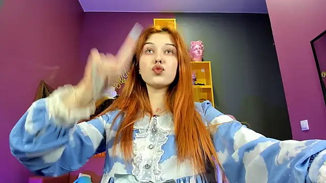 Oki Mie online show from 11-10-25, 02:49