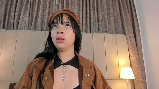 alahia hank online show from 10-17-25, 06:43