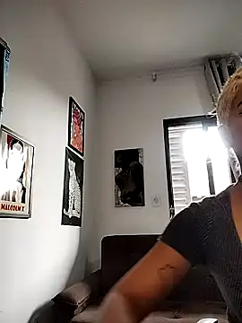 Helenoir online show from 04-29-26, 01:15