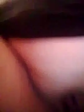 Snapshot of LusiyaGold5 chatting on 10-24-25, 01:57 LusiyaGold5 online show from 10-24-25, 01:57