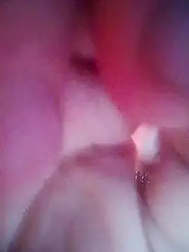 Snapshot of LusiyaGold5 chatting on 10-30-25, 08:31 LusiyaGold5 online show from 10-30-25, 08:31