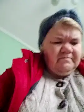 Snapshot of LusiyaGold5 chatting on 12-04-25, 11:19 LusiyaGold5 online show from 12-04-25, 11:19