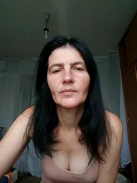 Snapshot of JudyDawn chatting on 11-14-25, 06:23 JudyDawn online show from 11-14-25, 06:23