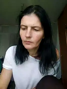 Snapshot of JudyDawn chatting on 11-27-25, 06:59 JudyDawn online show from 11-27-25, 06:59