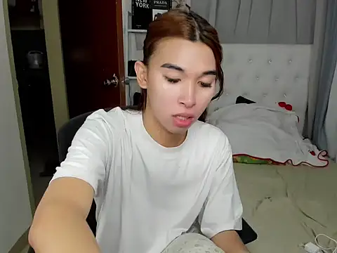 Snapshot of Yourdreamgoddess chatting on 01-06-26, 06:00 Yourdreamgoddess online show from 01-06-26, 06:00