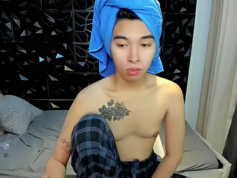 Yourdreamgoddess online show from 05-01-26, 04:44