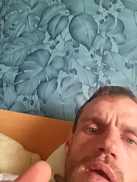 Snapshot of zsexpaar2 chatting on 10-05-25, 01:20 zsexpaar2 online show from 10-05-25, 01:20
