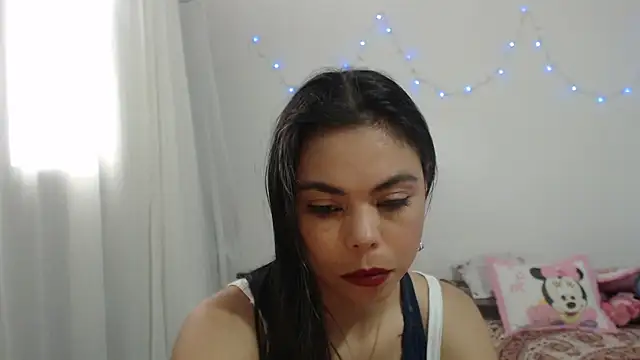 ms megan shadow online show from 12-04-25, 07:33