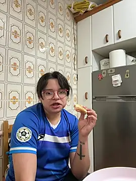 Snapshot of Jaykel_a chatting on 02-14-26, 11:01 Jaykel a online show from 02-14-26, 11:01