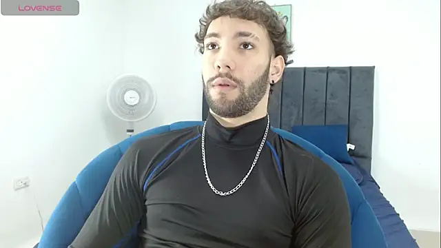 angel kyrozz online show from 01-10-26, 07:15