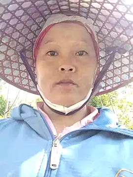 Snapshot of sumaybae chatting on 10-13-25, 02:11 sumaybae online show from 10-13-25, 02:11